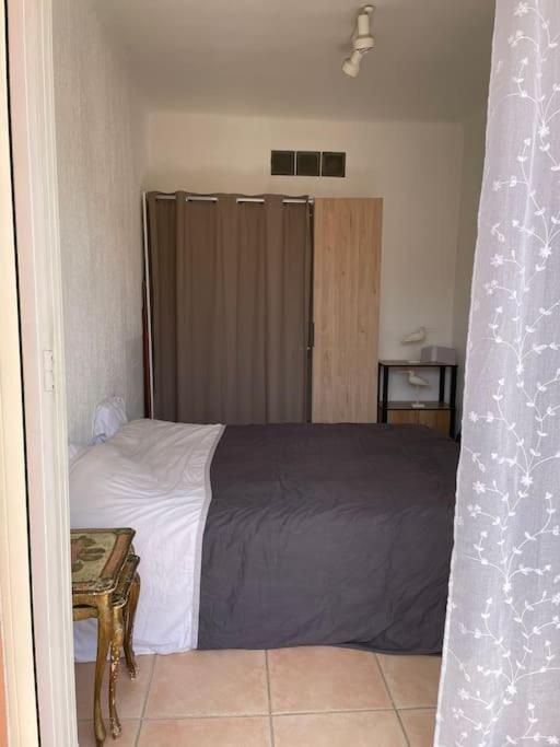 Studio A Sanary-Sur-Mer Avec Balcon A 200M Du Port المظهر الخارجي الصورة