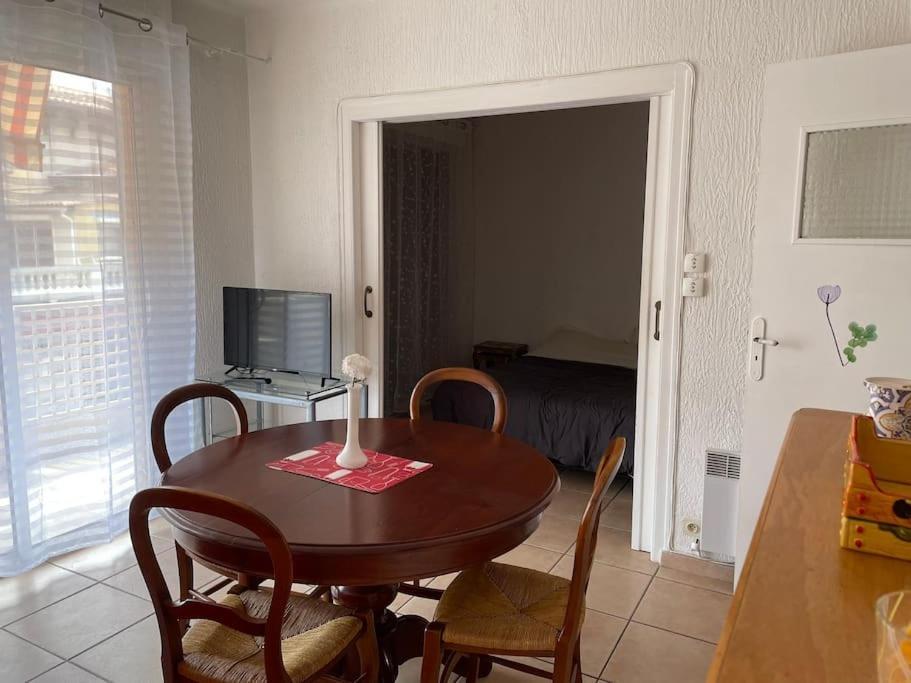 Studio A Sanary-Sur-Mer Avec Balcon A 200M Du Port المظهر الخارجي الصورة
